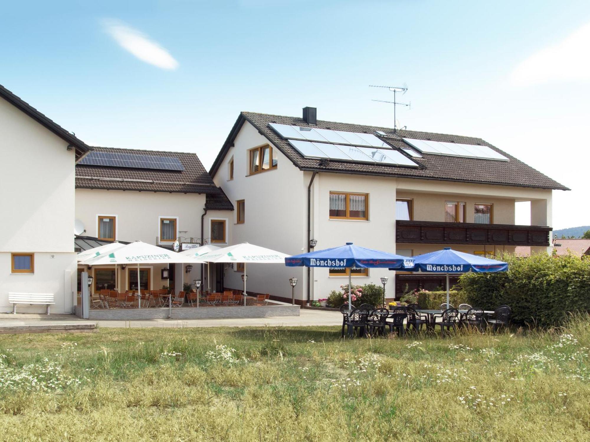 Landgasthof Benjamin Treffelstein エクステリア 写真